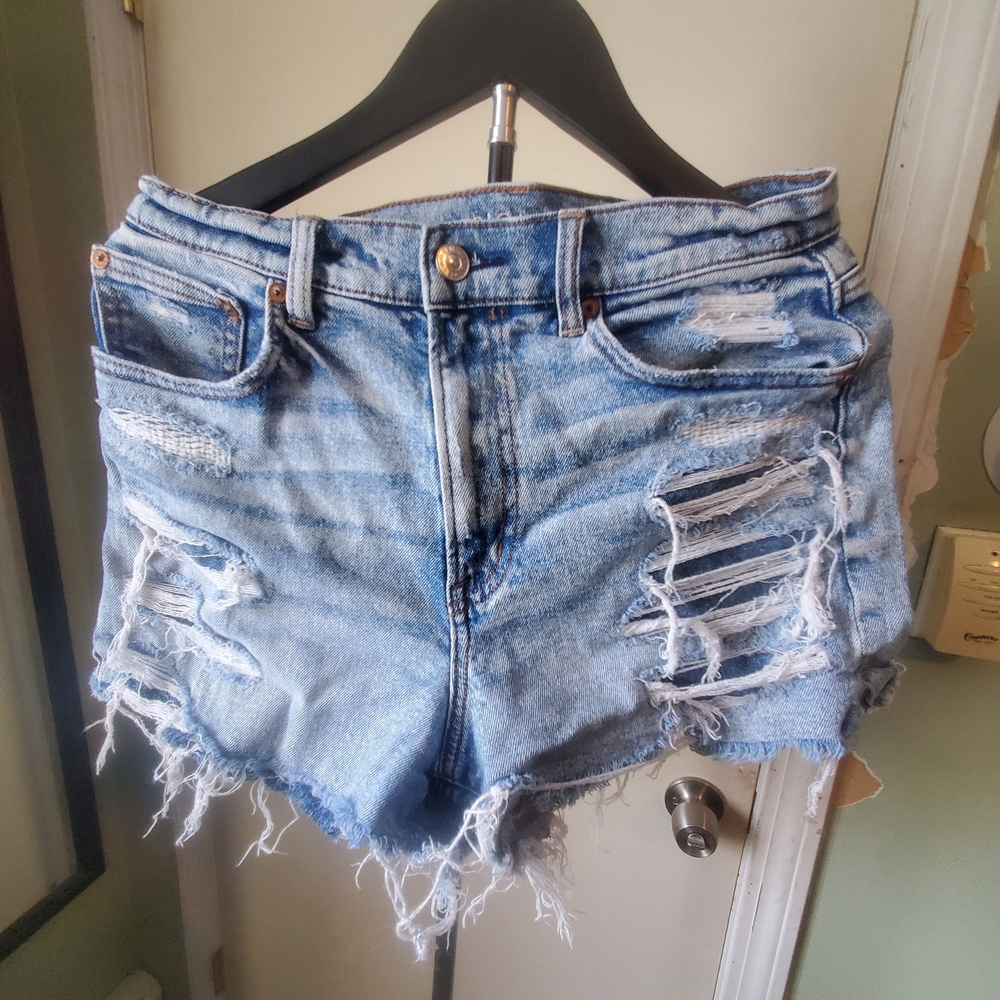 American Eagle Outfitters Light Blue Distressed Denim Shorts